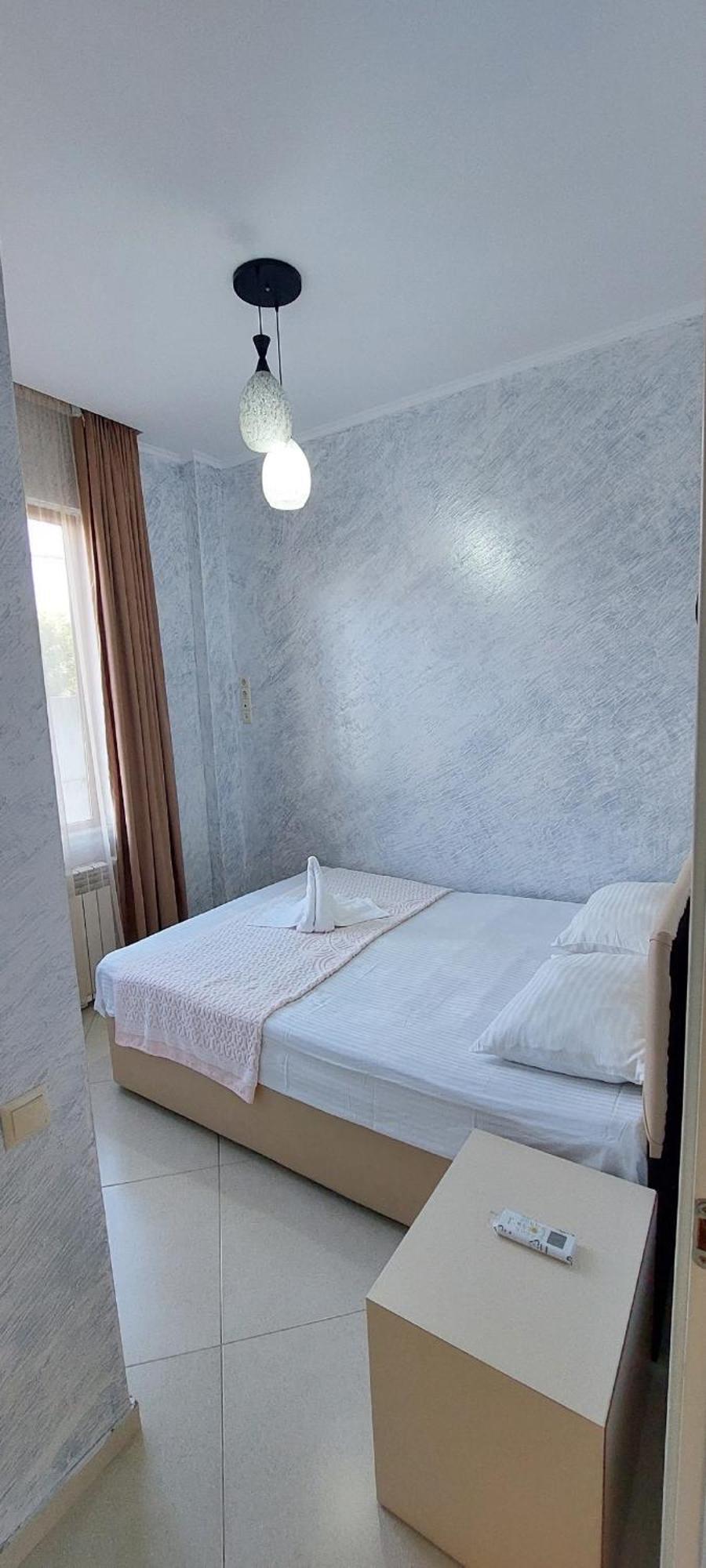 Hotel Ergo Batumi Ngoại thất bức ảnh