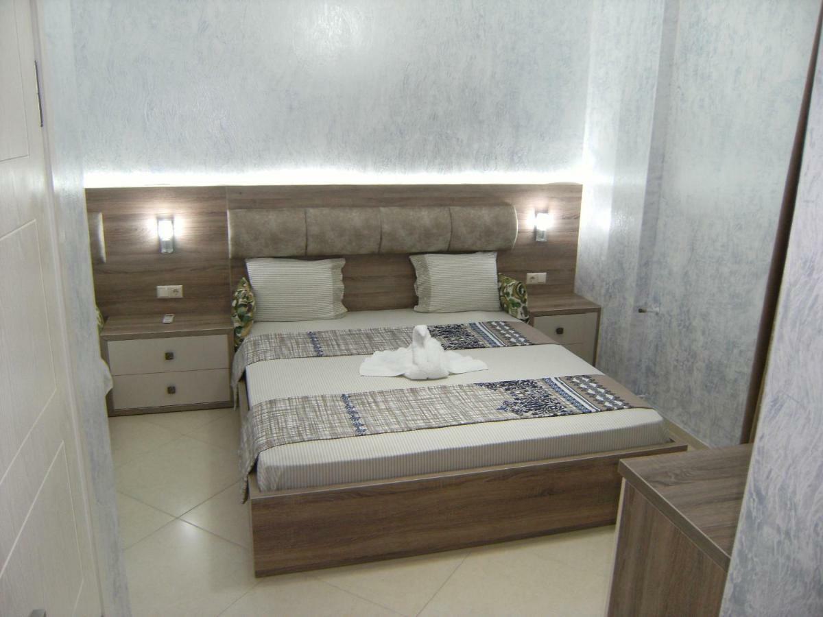 Hotel Ergo Batumi Ngoại thất bức ảnh