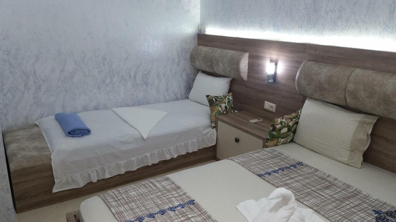 Hotel Ergo Batumi Ngoại thất bức ảnh